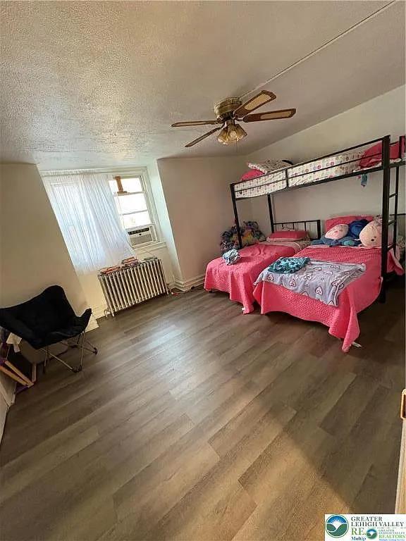 Building Photo - 406 N 2nd St