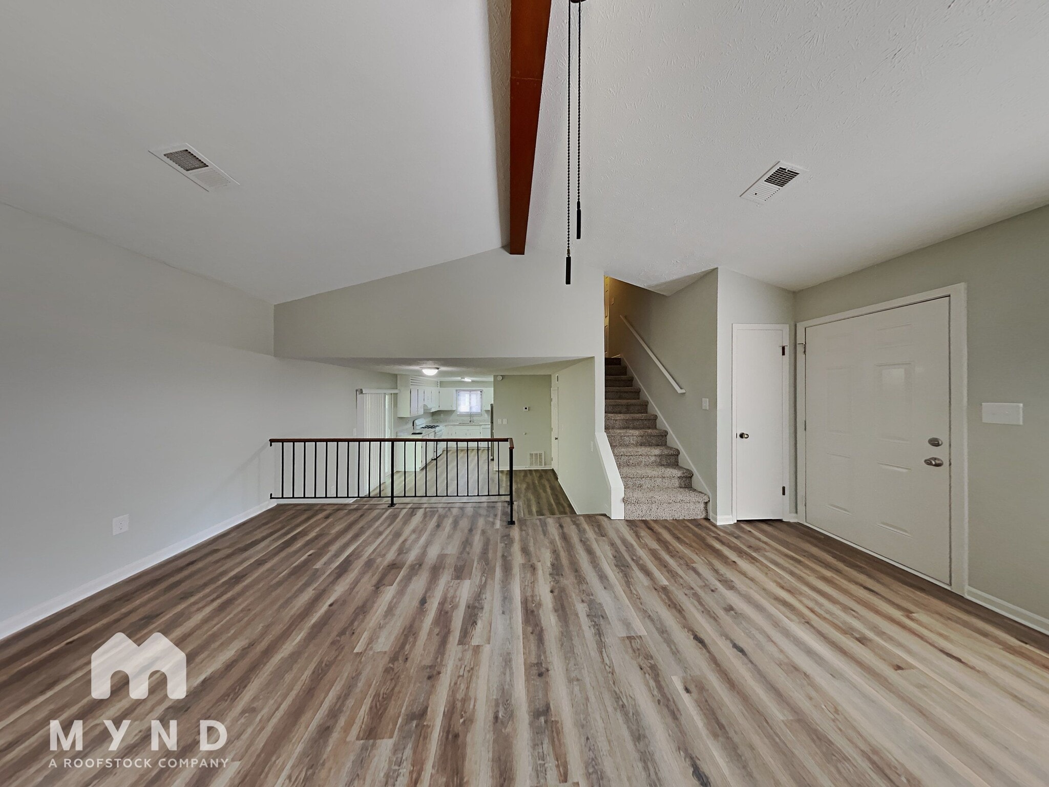 Building Photo - 947 Mainstreet Lake Dr