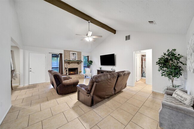 Building Photo - 31723 Ironwood Dr
