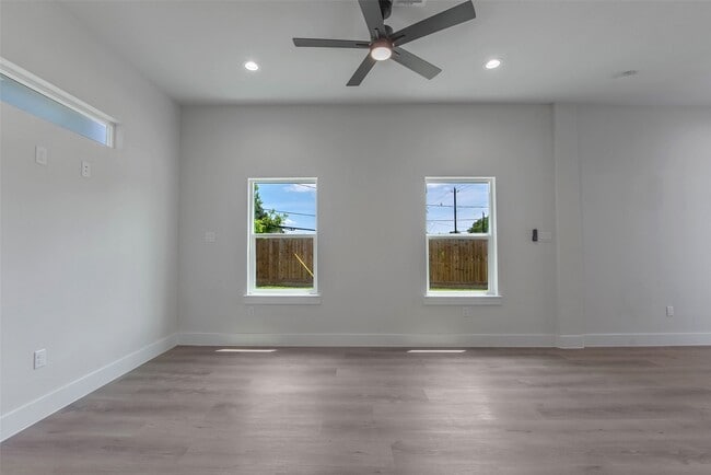Building Photo - 9311 Jutland Rd
