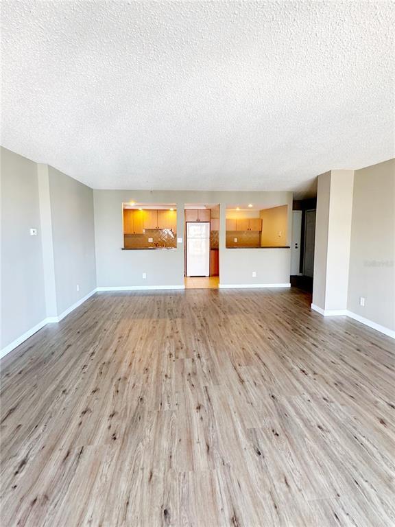 Building Photo - 851 Bayway Blvd
