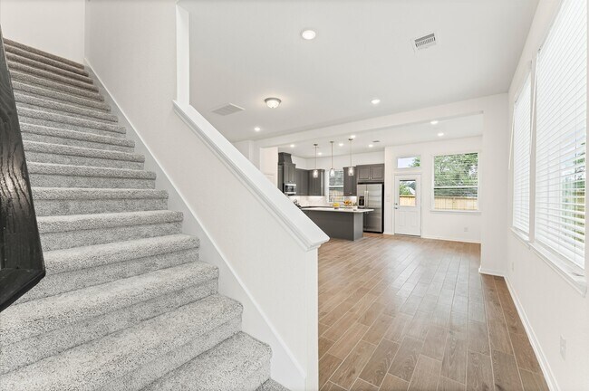 Building Photo - 151 W Coralburst Lp