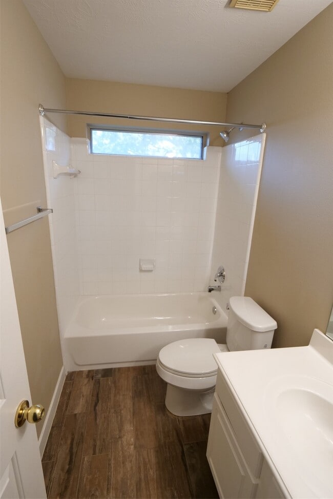 Building Photo - 24402 Pepperrell Pl St