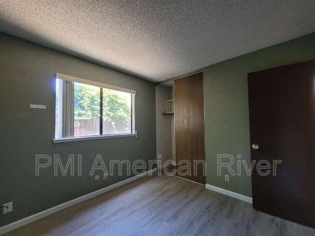 Building Photo - 7396 Marani Way