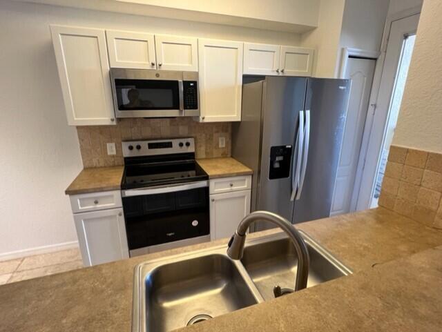 Primary Photo - 11030 Legacy Dr