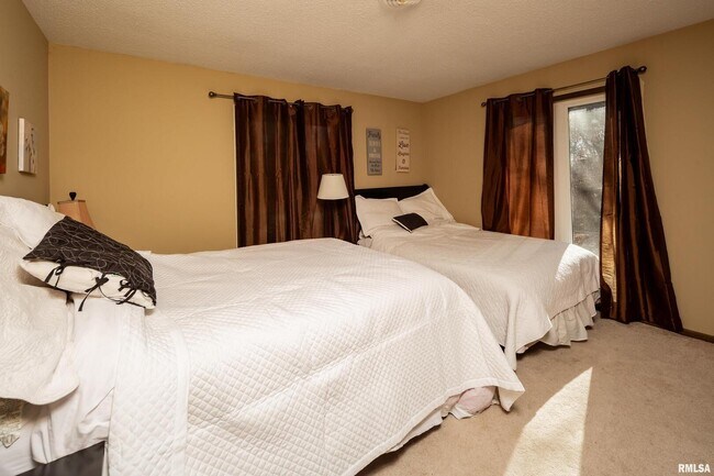 Building Photo - 3623 34th St