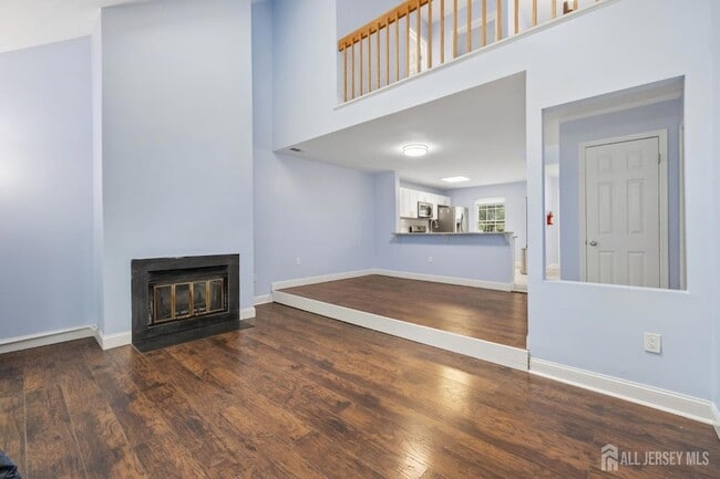 Building Photo - 1609 Mulberry Ct