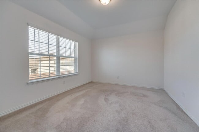 Building Photo - 1726 Cherub Cheer Row