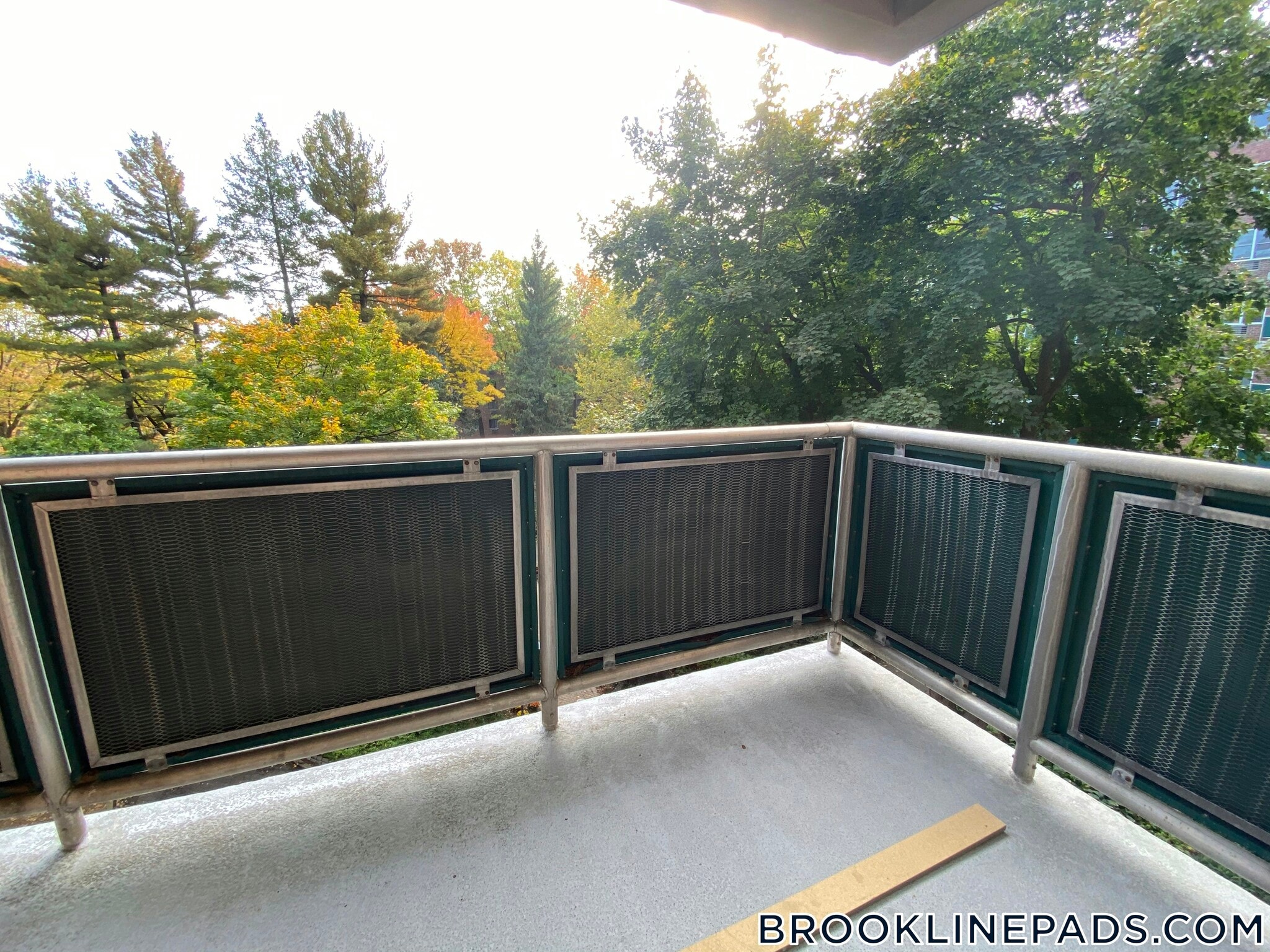 Building Photo - 185 Freeman St