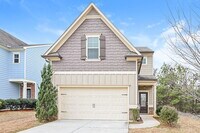 Building Photo - 233 Fern Walk