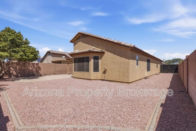 Building Photo - 10249 E Calypso Ave