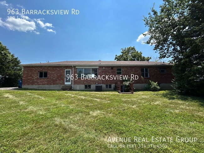 Building Photo - 963 Barracksview Rd