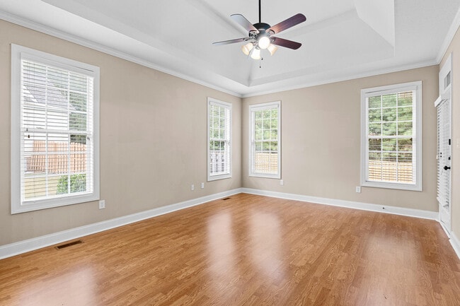 Building Photo - 307 Bellhaven Dr
