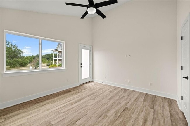 Building Photo - 21201 Portsmouth Cove