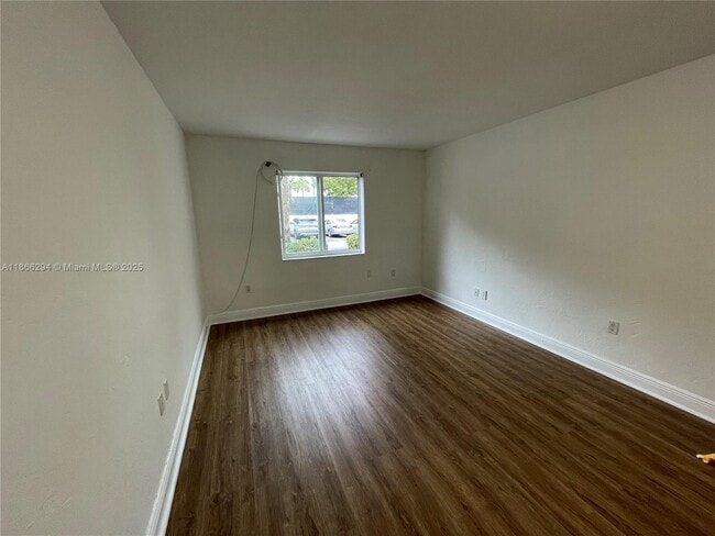 Building Photo - 8605 SW 68th Ct