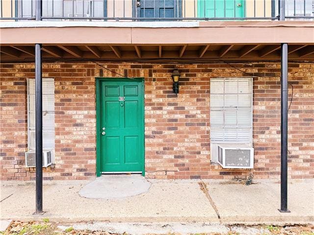 Building Photo - 6200 Riverside Dr