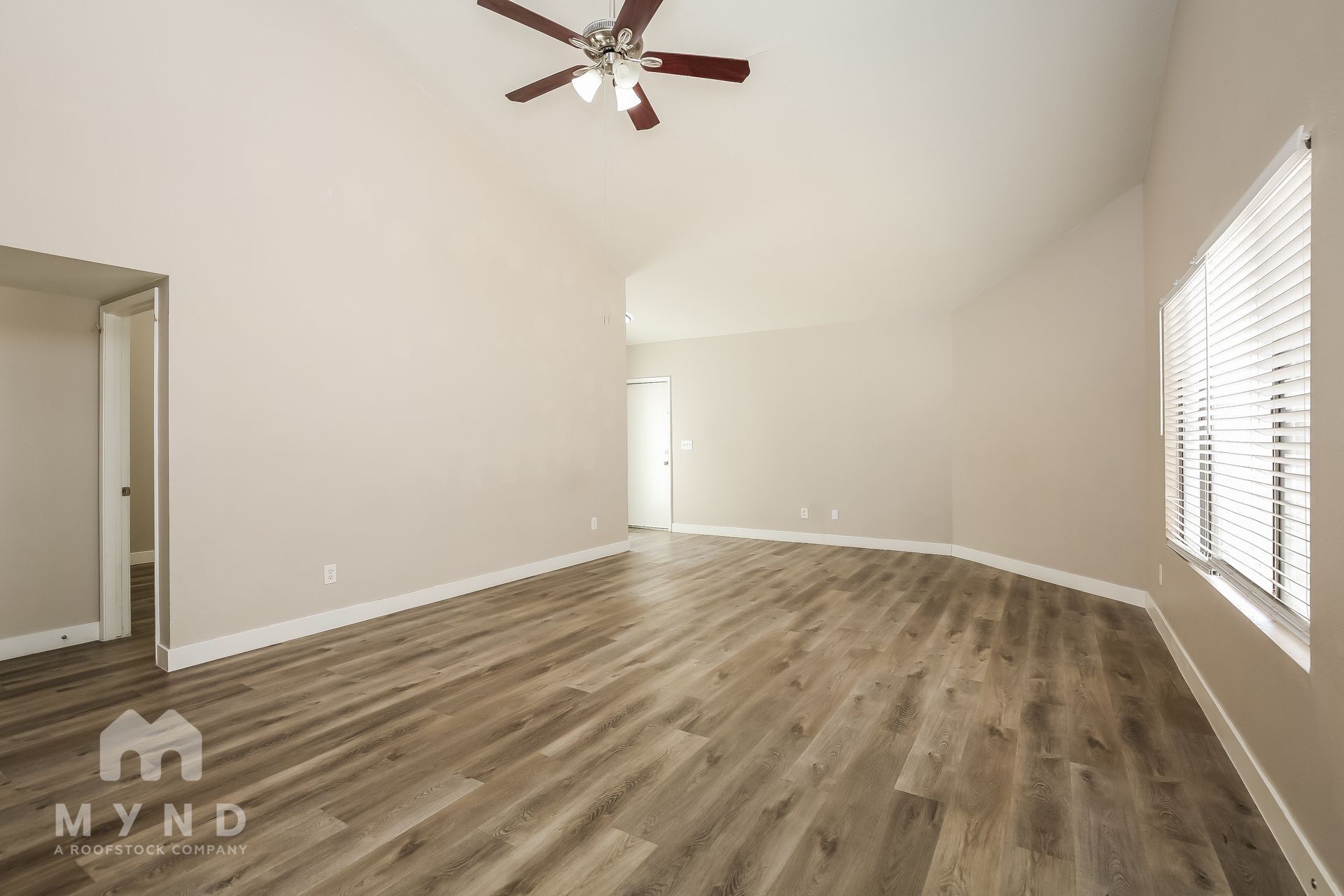 Building Photo - 317 Chastine St