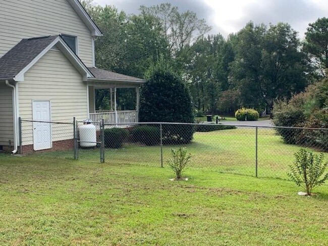 Building Photo - 2324 Buckstone Ct