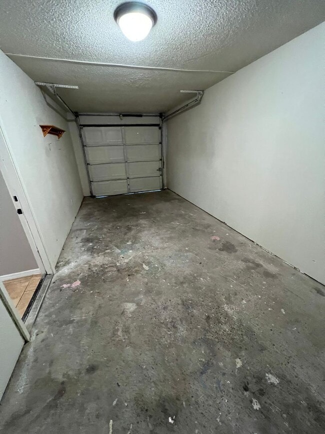 Building Photo - 3605 Rickey Dr