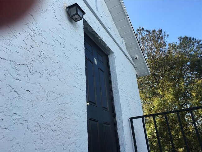 Building Photo - 5103 S Clarice Ct