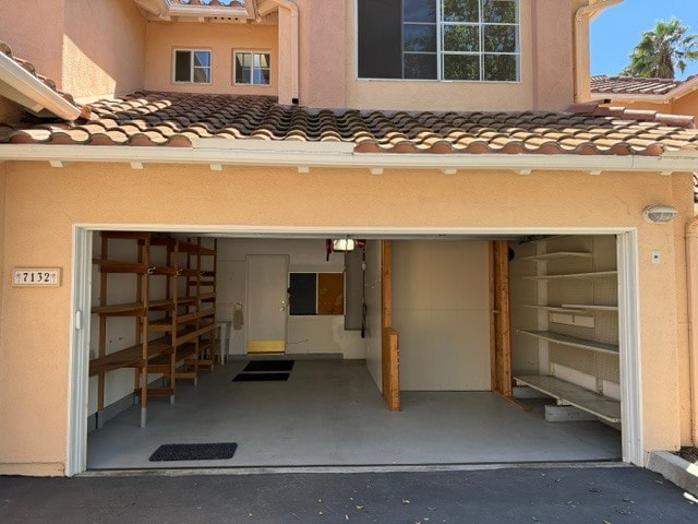 Building Photo - 7132 Phelps Rd
