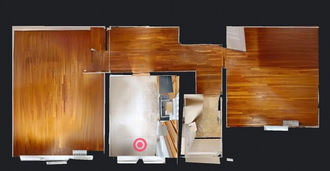 Building Photo - Avl NOW - No Fee! Split-style 2BR on Green...