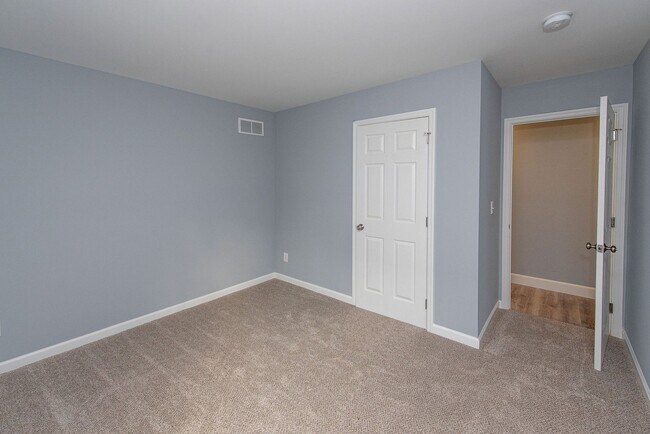 Building Photo - College Hill- New Construction! Stunning 3...