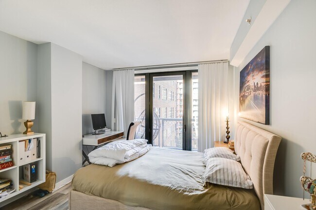 Building Photo - 631 D St NW