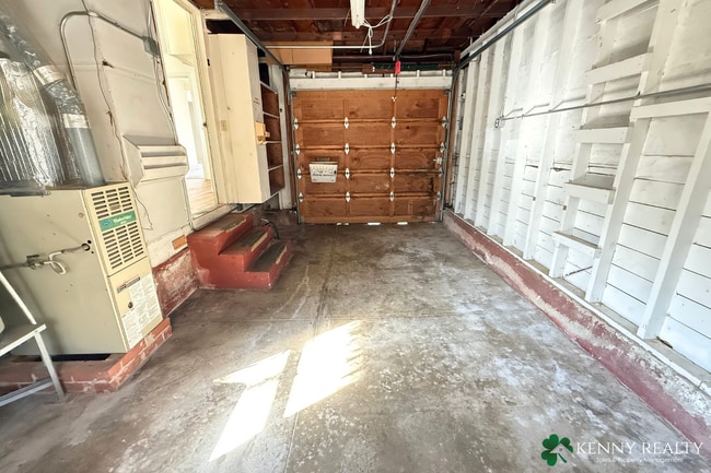 Building Photo - Charming 2-Bedroom Home with Private Backyard in South San Francisco