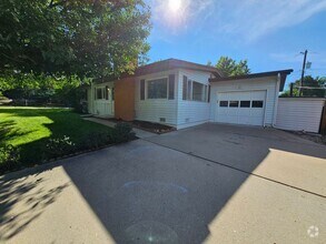 Building Photo - Charming 3-Bedroom Home Across from UCCS –...
