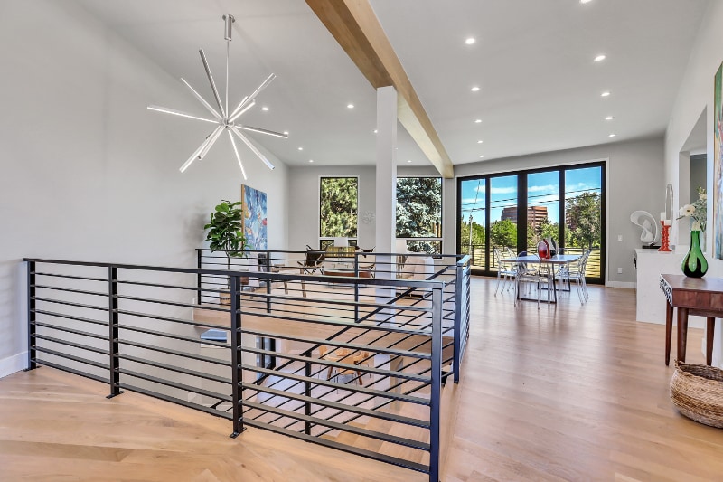 Building Photo - 590 S Harrison Ln