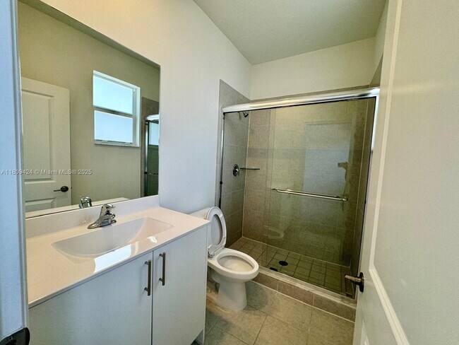 Building Photo - 26459 SW 149th Ave