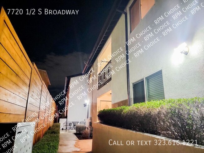 Building Photo - 7720 1/2 S Broadway-