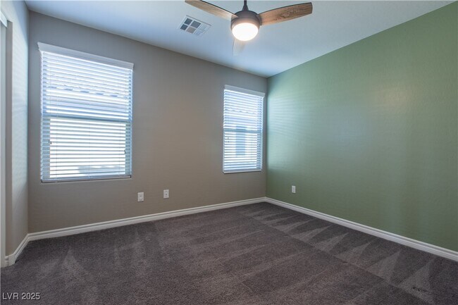 Building Photo - 12382 Loggeta Way