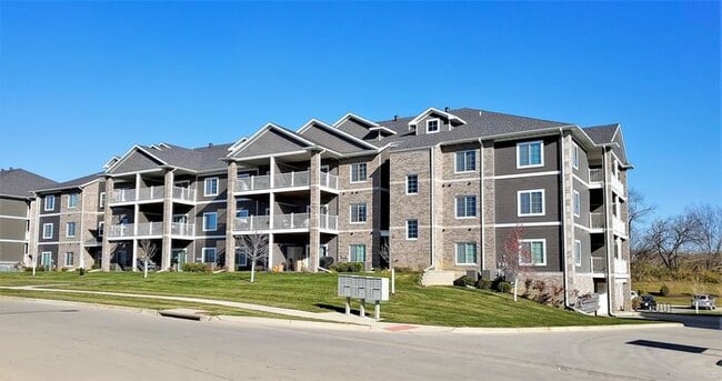 Building Photo - $1,285 | 1 Bedroom, 1 Bathroom Condo | ADA Compliant | No Pets | Available for Immediate Move In!