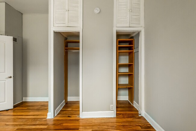 Building Photo - 333 2nd St NE