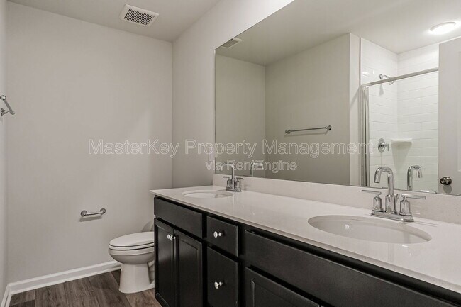 Building Photo - 1102 Carpenter Falls Ave