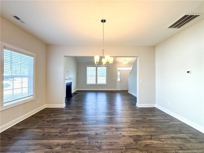 Building Photo - 227 Bow Cmn Wy