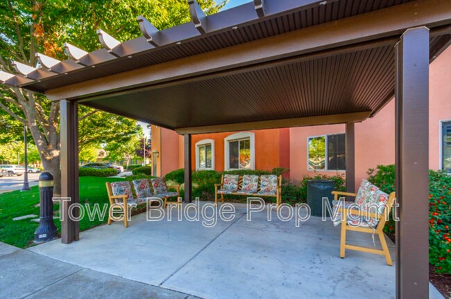 Building Photo - 1457 Marseille Ln