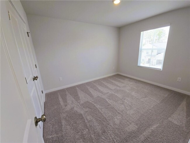 Building Photo - 5539 Rosehall Pl