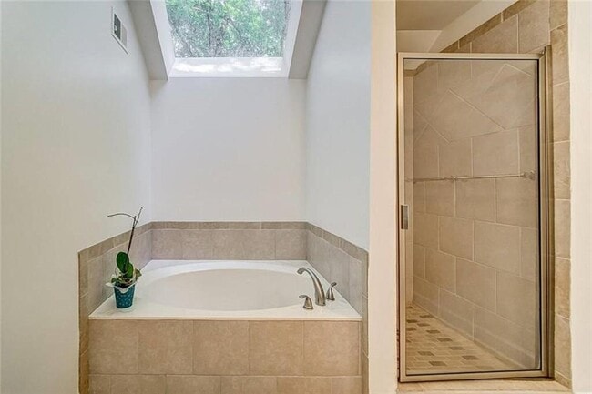 Building Photo - 1501 Defoors Landing NW