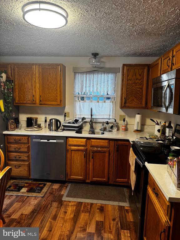 Building Photo - 13025 Gershwin Way