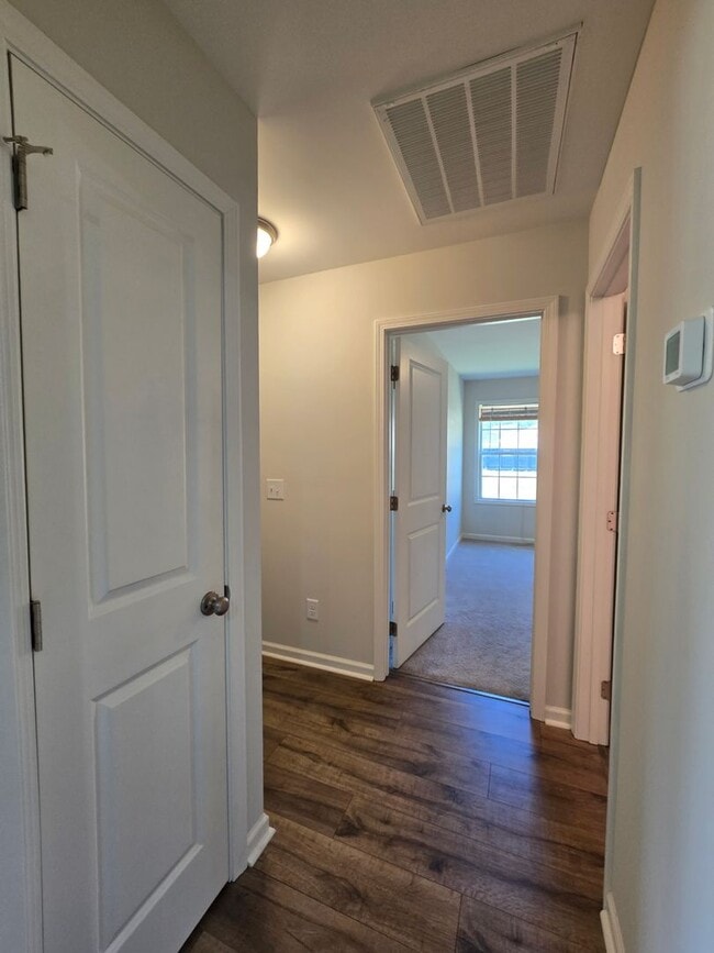 Building Photo - Rare find in Camden, SC - Gorgeous home on...