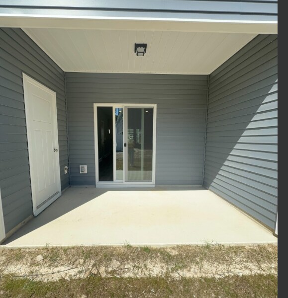 Building Photo - 607 Jacks Xing Dr