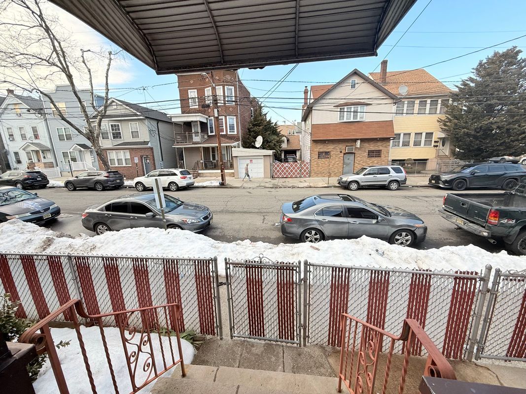 Building Photo - 71 Passaic St