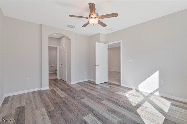 Building Photo - 4278 Dutchess Park Rd