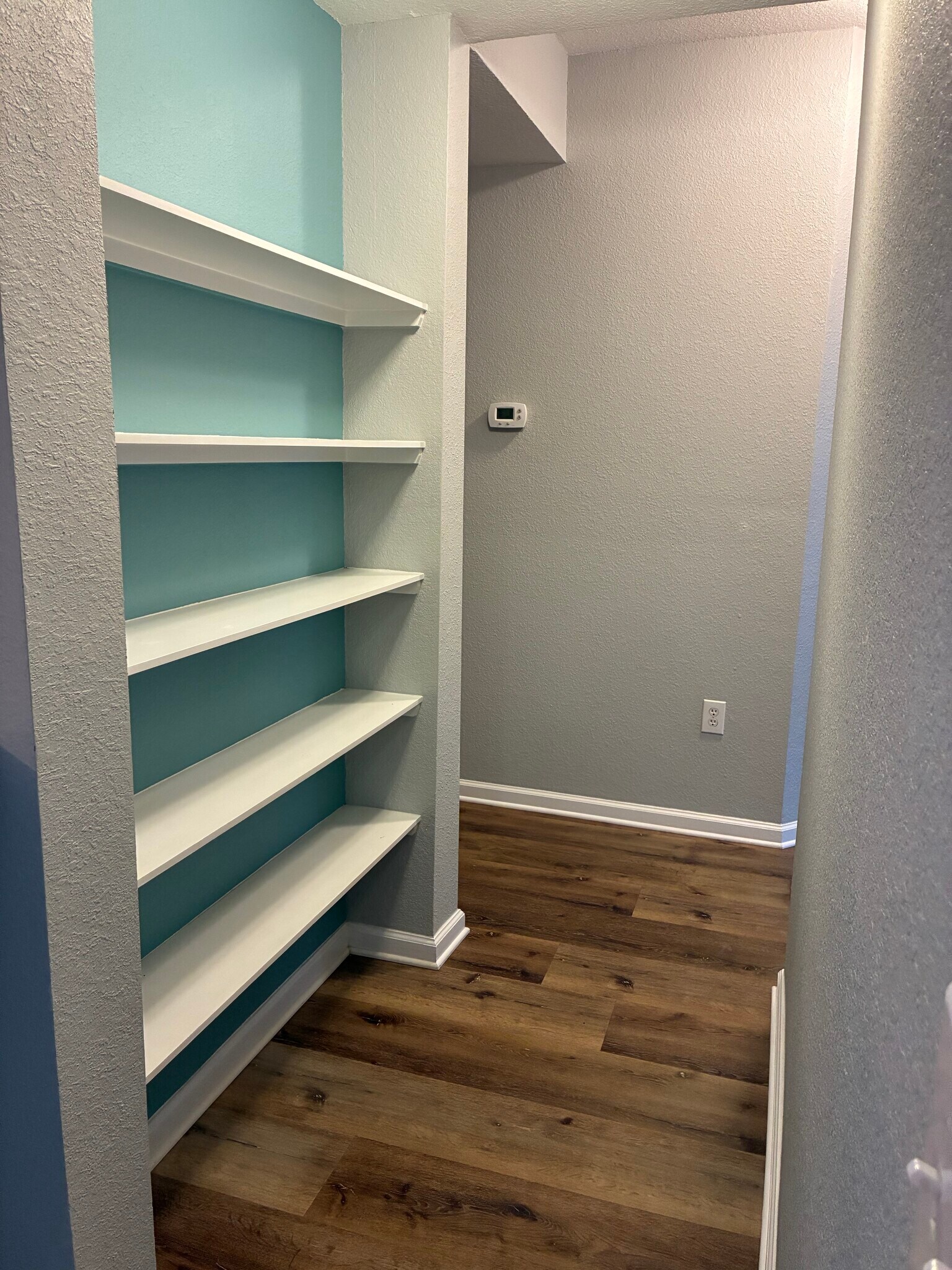 Building Photo - 10075 Gate Pky N