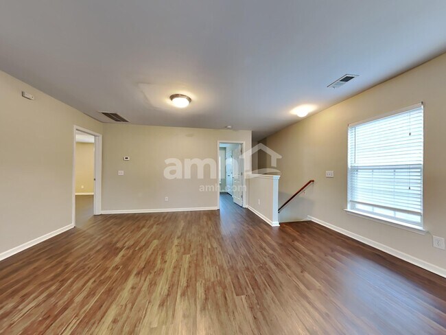 Building Photo - 3026 Crusades St