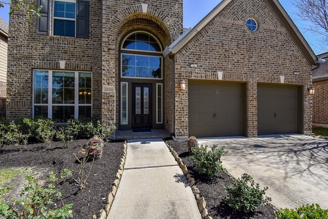 Building Photo - 2530 River Ridge