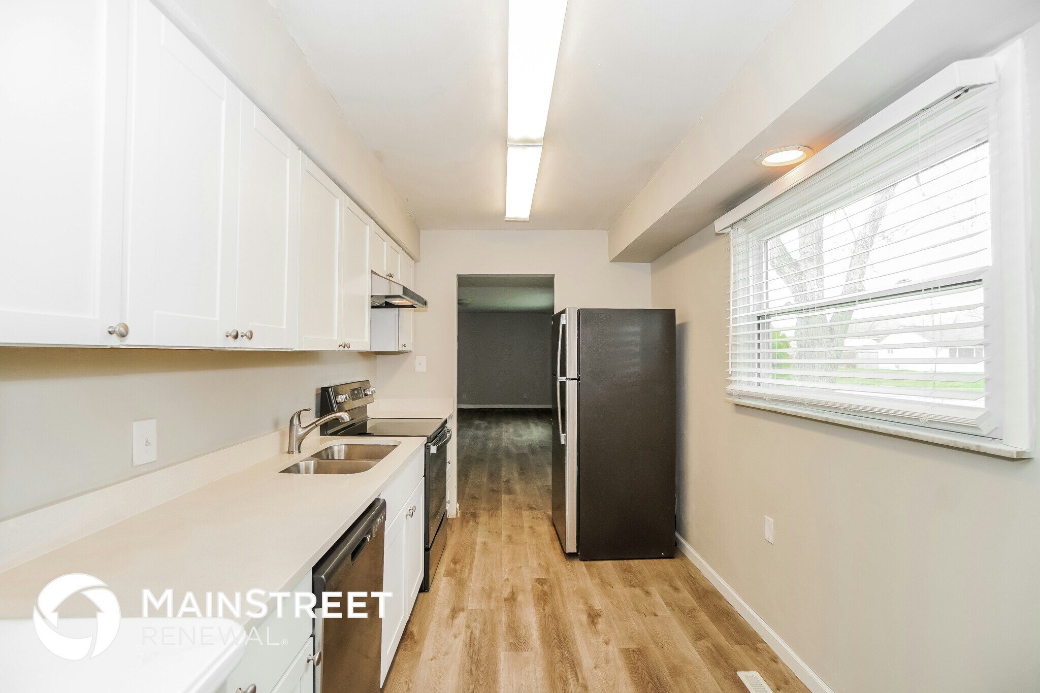 Building Photo - 4363 Chandler Dr